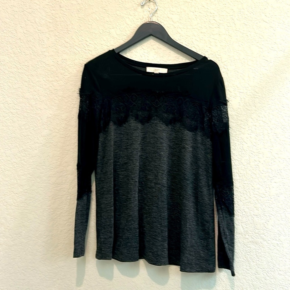 Loft size medium black and grey